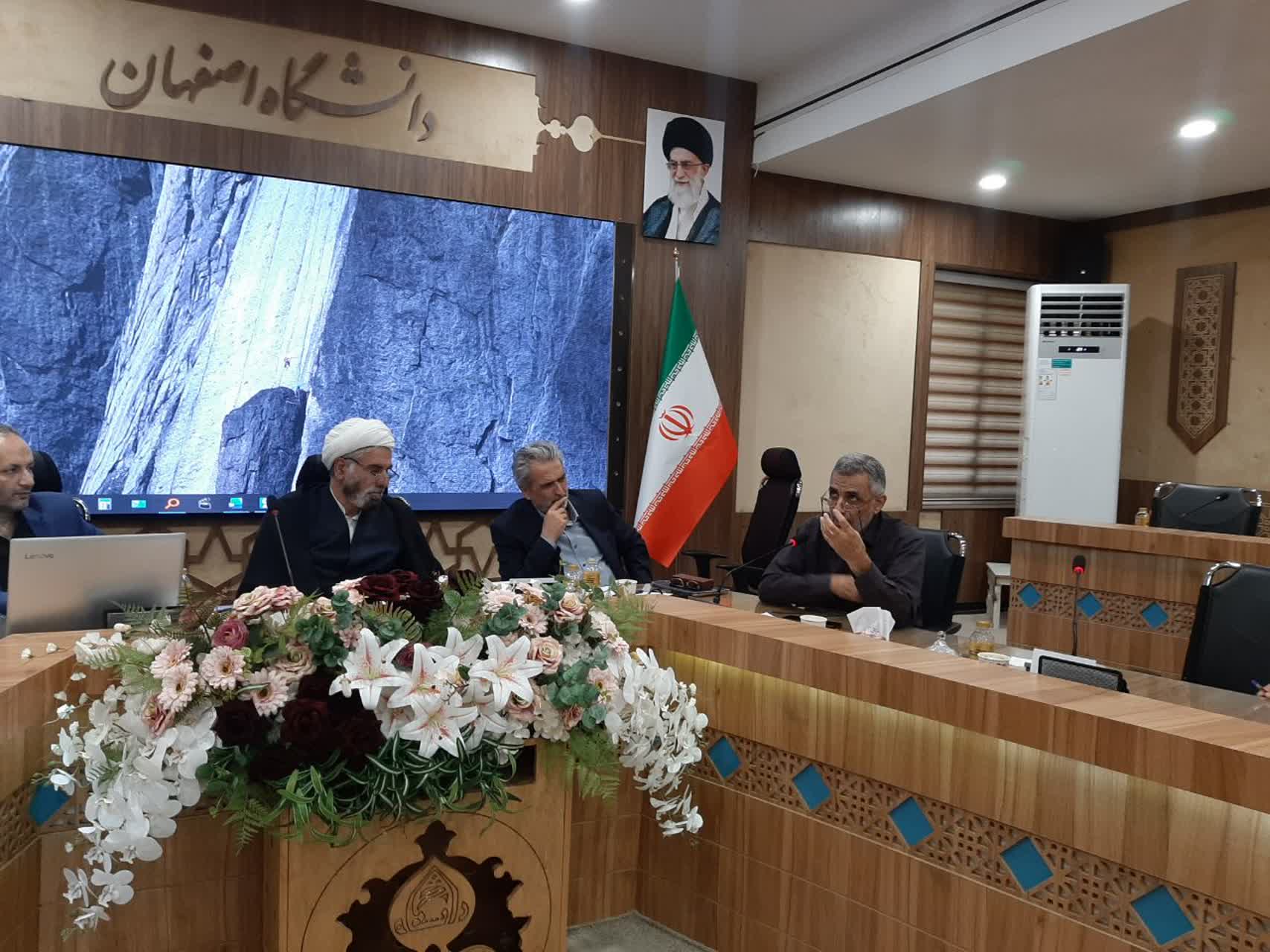 برگزاری کارگاه روش تحقیق تکاملی